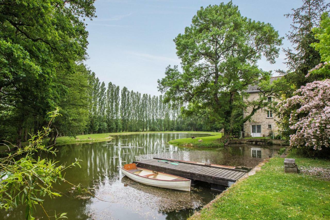 Le Moulin De Chareau Bed & Breakfast Reugny  Eksteriør bilde